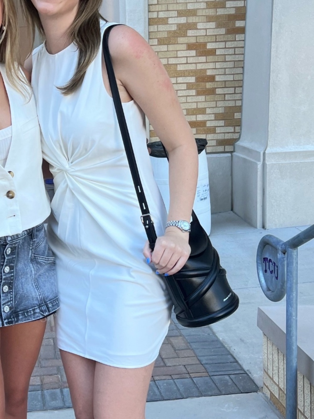Cinq à Sept- Ivory Mini Dress - Size 6